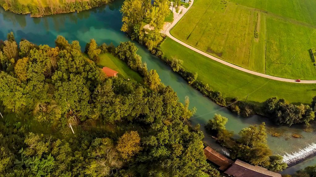 Lahinja & Kolpa River Apartments Metlika Exterior foto